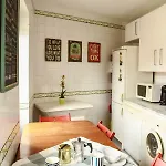 Cozy And Spacious In Graca, Apartmán *
