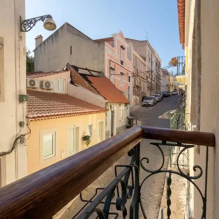 Cozy And Spacious In Graca, Daire *